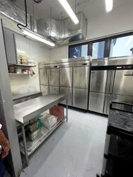 Harper Kitchen (D13), Factory #618129601